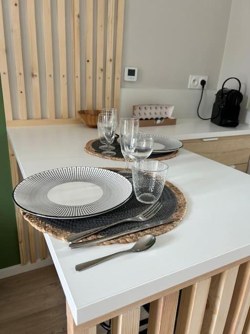 Chez Micheline Menage Et Linge Inclus Apartment Dieppe Exterior photo